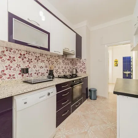 Chic Flat W Balcony 3 Min To Beach In Apartment *